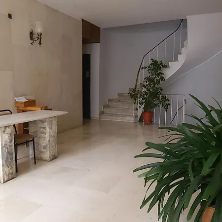 Apartment “zeus”, Stylish Luxury Business In The Heart Of Athens.